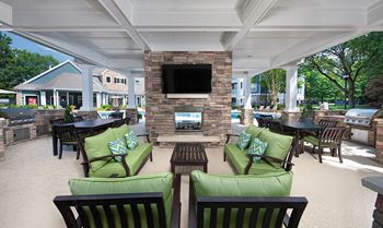 Summerhouse with TV and Grills